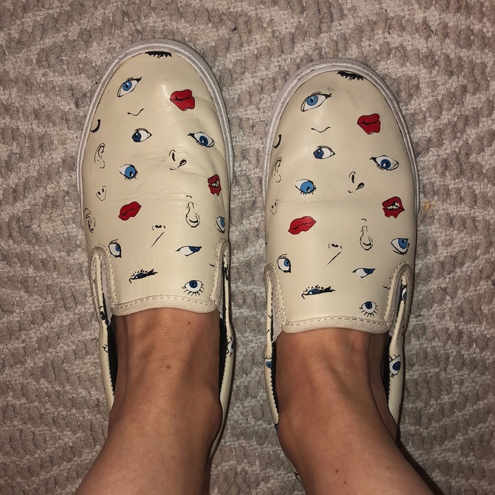 Off white face leather slip on sneakers